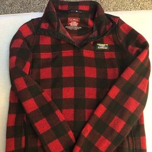 L.L Bean Pull-over!